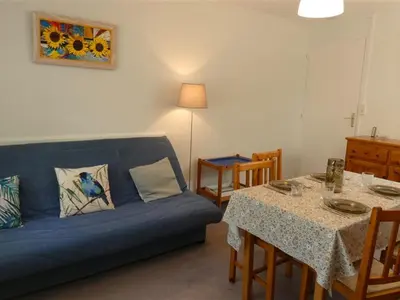 Coin salon dans l'établissement Appartement 2 chambres près de la plage - Animaux admis - FR-1-323-314