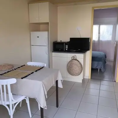 Studio 2 personnes proche plage parking gratuit : 27