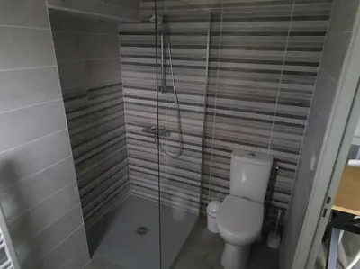 Salle de bains dans l'établissement Villa la garenne : Chausey