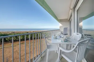Balcon ou terrasse dans l'établissement Appartement face mer pour 4 à Saint Brévin L’Océan
