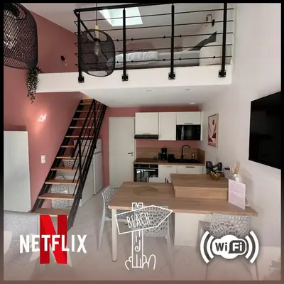 Cuisine ou kitchenette dans l'établissement Le nid Montois, 50m de la plage de la baigneuse