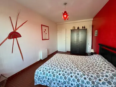 Un ou plusieurs lits dans un hébergement de l'établissement Appartement 2 chambres près plage, animaux admis - FR-1-323-309