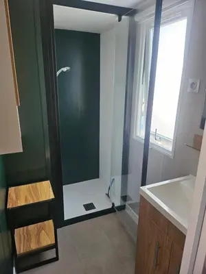 Salle de bains dans l'établissement Mobil home 6 personnes