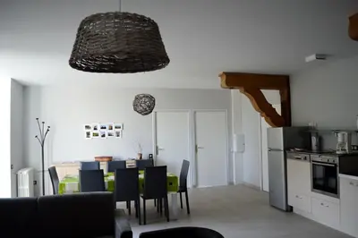 Cuisine ou kitchenette dans l'établissement Les Logis du Hallay