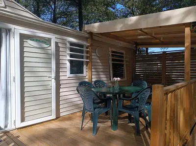 Terrasse ou espace extérieur de l'établissement Mobil-home, 3 ch , 6 personnes 800CR