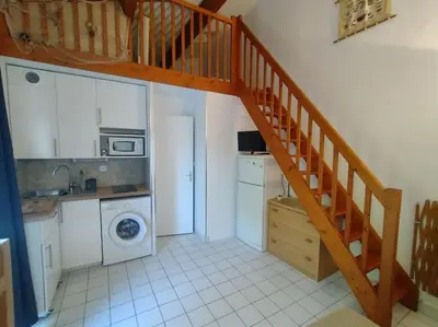 Cuisine ou kitchenette dans l'établissement Appart - résidence avec piscine St jean de Monts
