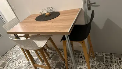 Plan de l'établissement LE BORD DE LA LOIRE - chambre avec salle de bains commune