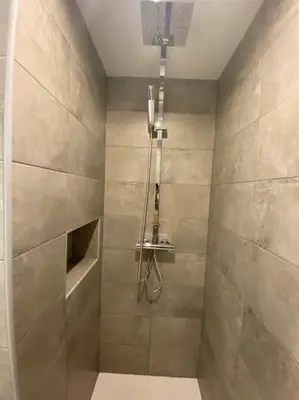 Salle de bains dans l'établissement Studio neuf avec jardin privatif