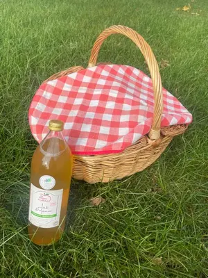 Boissons dans l'établissement La Cabane Tonneau - Les Pieds dans le Pré