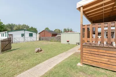 Plan de l'établissement Mobil-home 40m - Piscine - Jardin