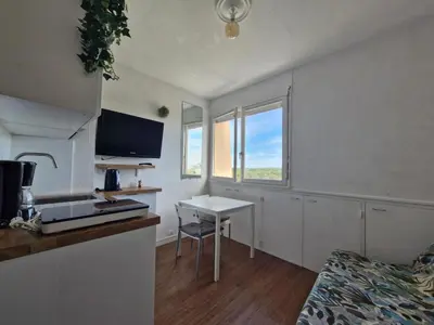 Cuisine ou kitchenette dans l'établissement Studio - Marina 4 - 17 allée des Pinons - 5-1