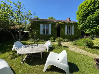 Jardin de l'établissement Cottage-Saint Laurent sur Sèvre