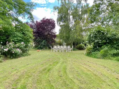 Jardin de l'établissement Chambre de charme dans un jardin de 1500m2