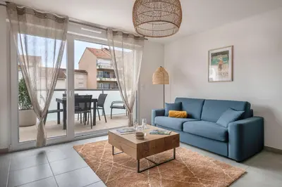 Coin salon dans l'établissement Appartement pour 4 centre et bord de mer