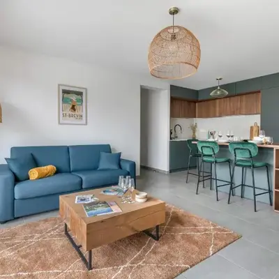 Appartement pour 4 centre et bord de mer