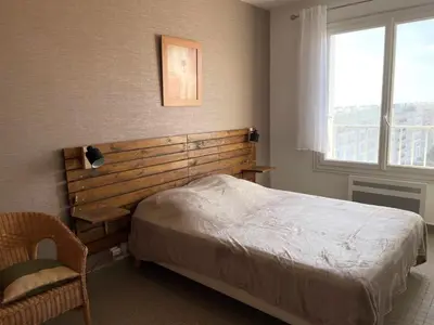 Un ou plusieurs lits dans un hébergement de l'établissement Appartement 1 chambre pour 4 à Saint-Jean-de-Monts, proche plage - FR-1-323-515