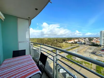 Balcon ou terrasse dans l'établissement Appartement 1 chambre pour 4 à Saint-Jean-de-Monts, proche plage - FR-1-323-515