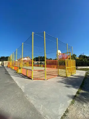 Aire de jeux pour enfants de l'établissement Mobil Home 5 personnes - Camping *** Les Ollivaud-