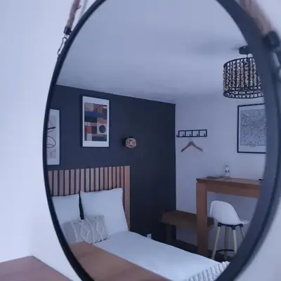 Cazama-Chambre indépendante