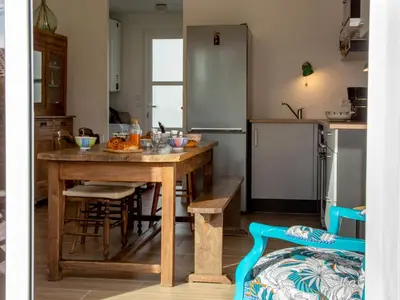 Cuisine ou kitchenette dans l'établissement Holiday Home Ty Gwen by Interhome