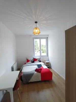 Un ou plusieurs lits dans un hébergement de l'établissement Appartement lumineux et spacieux 70m2 proche de tout - 3 chambres
