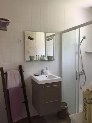 Salle de bains dans l'établissement La Caillerie