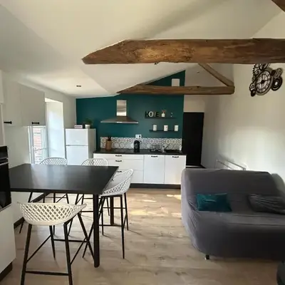 Charmant logement atypique et calme