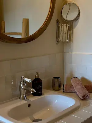 Salle de bains dans l'établissement Le Petit Serrant - maison d'hôtes d'exception
