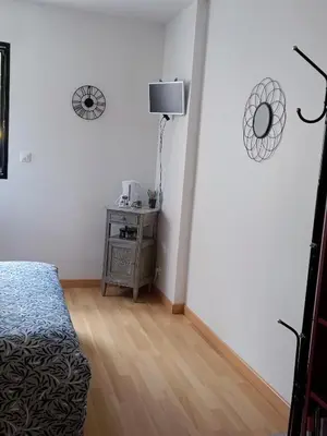Télévision ou salle de divertissement dans l'établissement Les Îslettes