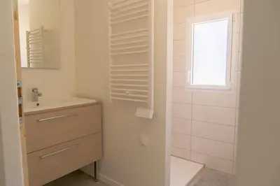 Salle de bains dans l'établissement La Vie En Gîte (La Taïga)