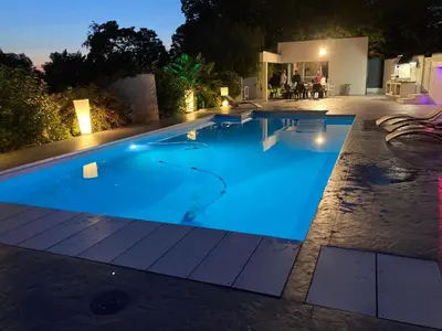 Piscine de l'établissement Les gîtes Albapetra ou située à proximité