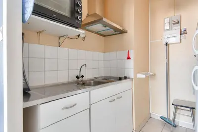 Cuisine ou kitchenette dans l'établissement Parenthèse reposante tout près de la mer