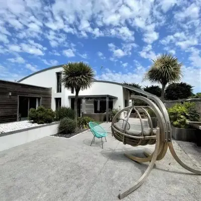 Summer House