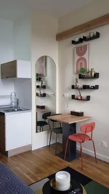 Cuisine ou kitchenette dans l'établissement Petit studio Magellan