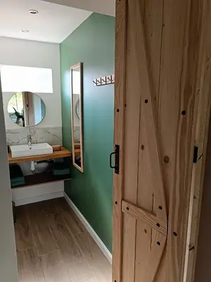 Un ou plusieurs lits dans un hébergement de l'établissement Le petit duplex des barres