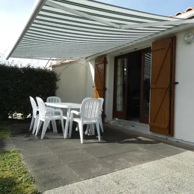 Maison avec Piscine et Wifi à Notre-Dame-de-Monts - 5 pers. - FR-1-540-289
