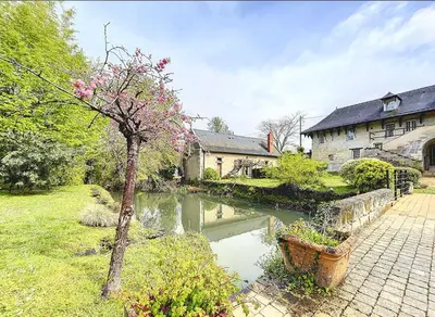 Jardin de l'établissement Domaine Jeanne de Laval