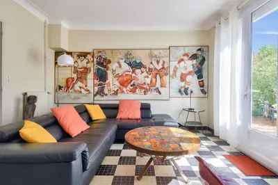 Coin salon dans l'établissement 800m de la plage - Maison 4 adultes - 4 enfants