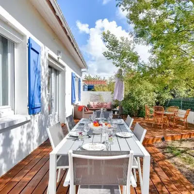 800m de la plage - Maison 4 adultes - 4 enfants