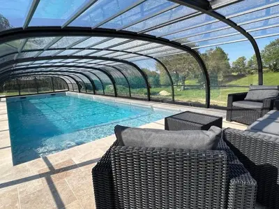 Piscine de l'établissement La Millière - Piscine & campagne - Bonchamps ou située à proximité