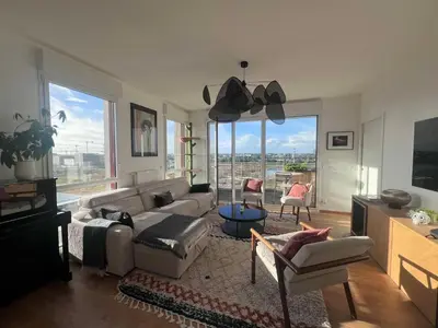 Coin salon dans l'établissement Le Belvédère - Appartement de standing, 2 chambres et parking