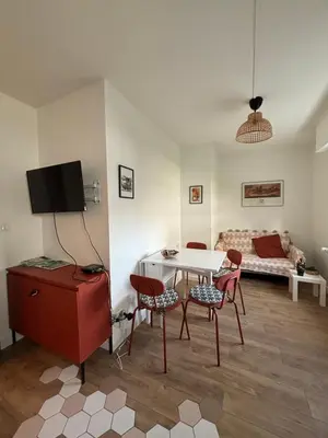 Télévision ou salle de divertissement dans l'établissement Apartment Nantes Erdre - 3 bedrooms, Parc des Expositions