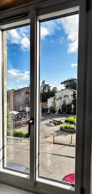 Plan de l'établissement Duplex vue sur château