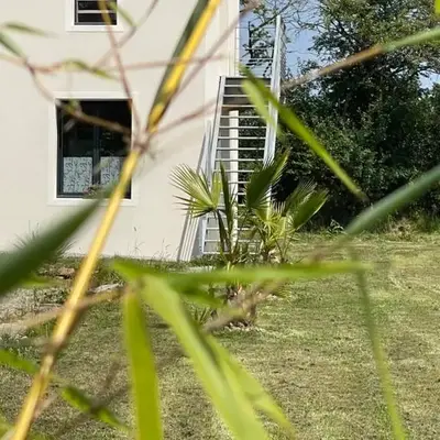 Location d un logement de 45m2 et d une CH chez l habitant