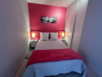 Un ou plusieurs lits dans un hébergement de l'établissement Appartement Studio cabine, 4 couchages, face à la mer - FR-1-224C-304