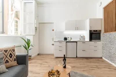 Cuisine ou kitchenette dans l'établissement Le Rococo - Expérience léopard - Centre-ville