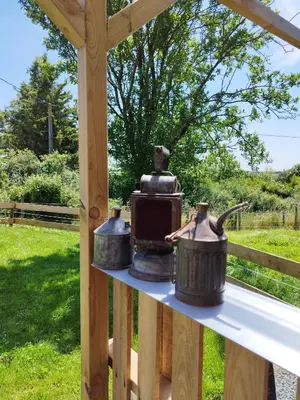 Jardin de l'établissement La tente de l'atelier de la Gare