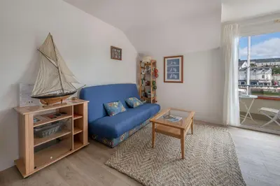 Coin salon dans l'établissement Sur le quai de Pornic, Appartement pour 4