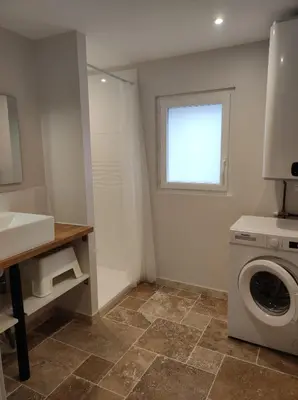 Cuisine ou kitchenette dans l'établissement Les Gîtes du Lac - L'Ecurie - Maison 2 chambres 60m2 - Proche Nantes avec Terrasse