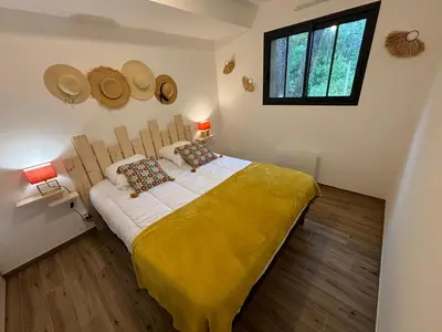 Un ou plusieurs lits dans un hébergement de l'établissement Maison du Bois, pinède et océan